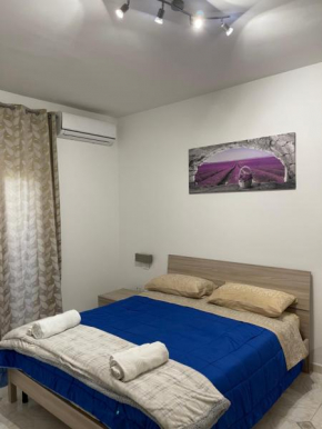 Отель Oreto Apartment, Палермо